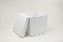 boite cubique en carton fort